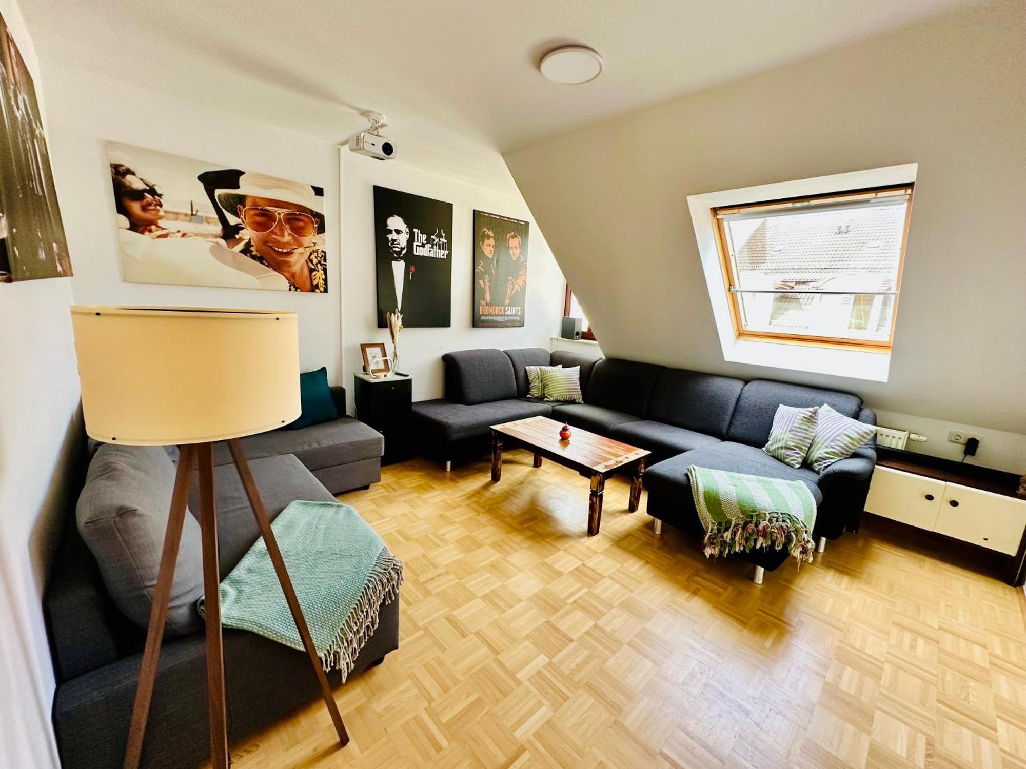 Massive Karli Loft - Over 130 Meters Floor Space - Home Theater Room - 4 Private Sleeping Areas - Best Location In ライプツィヒ エクステリア 写真