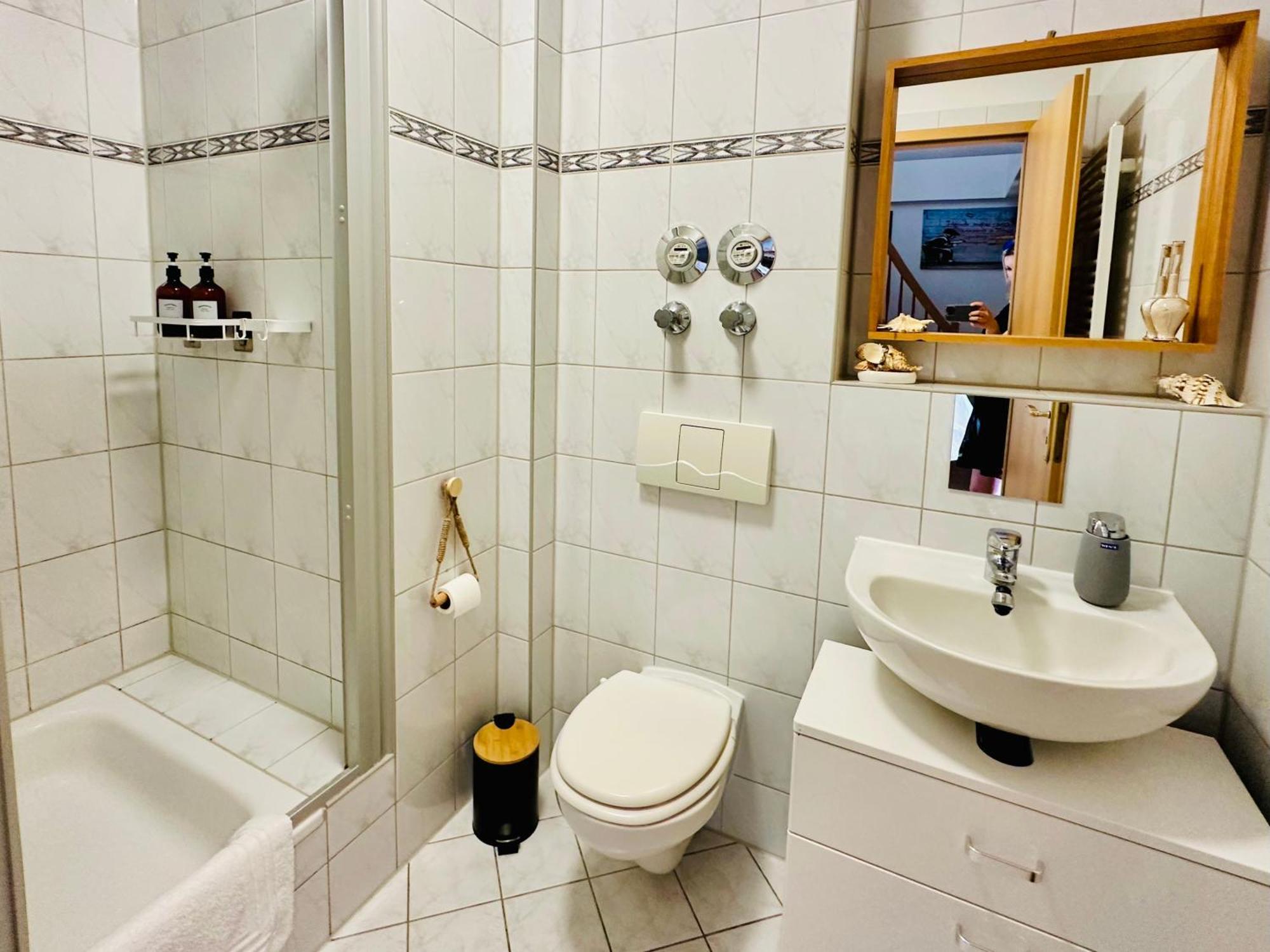 Massive Karli Loft - Over 130 Meters Floor Space - Home Theater Room - 4 Private Sleeping Areas - Best Location In ライプツィヒ エクステリア 写真