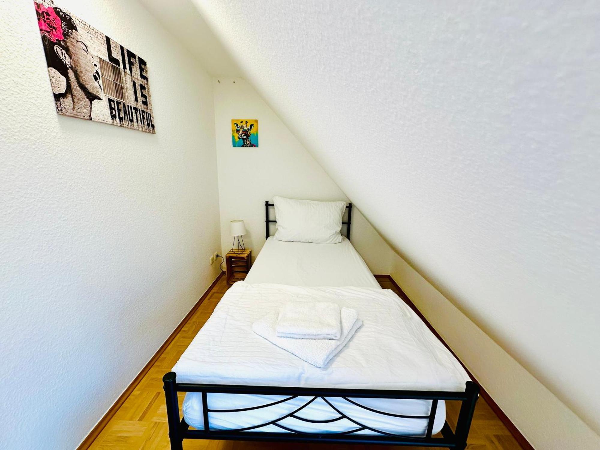 Massive Karli Loft - Over 130 Meters Floor Space - Home Theater Room - 4 Private Sleeping Areas - Best Location In ライプツィヒ エクステリア 写真